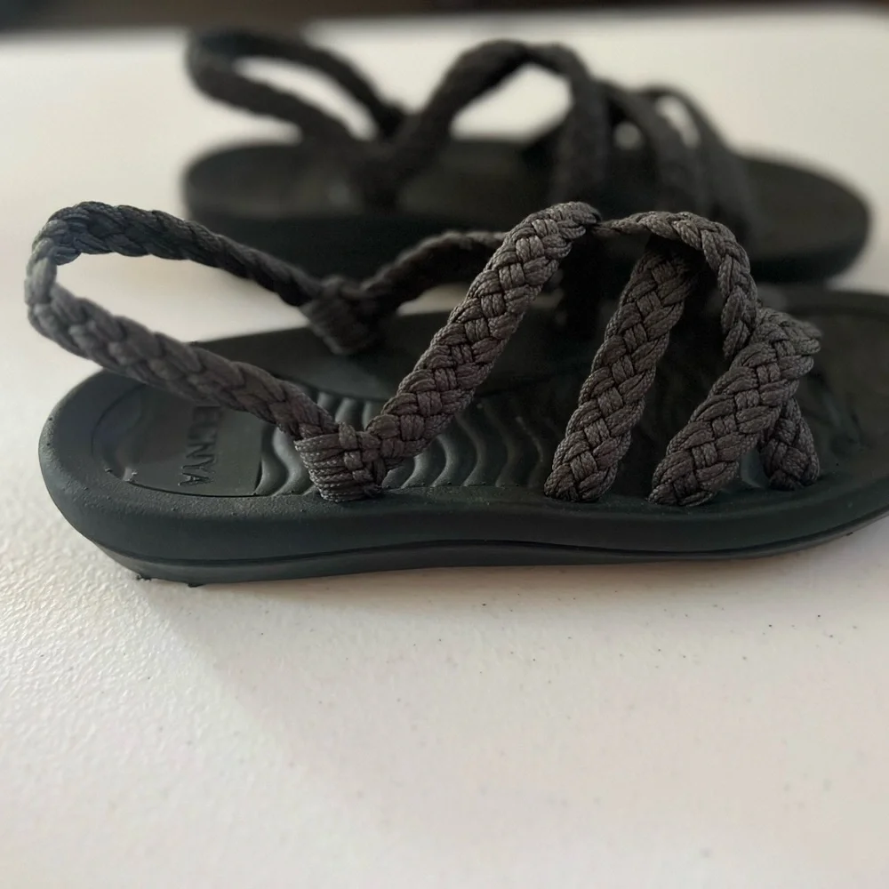 MEGNYA Women's Comfortable Walking Hiking Sandals Arch Support Sz 6 Gray - Picture 6 of 8